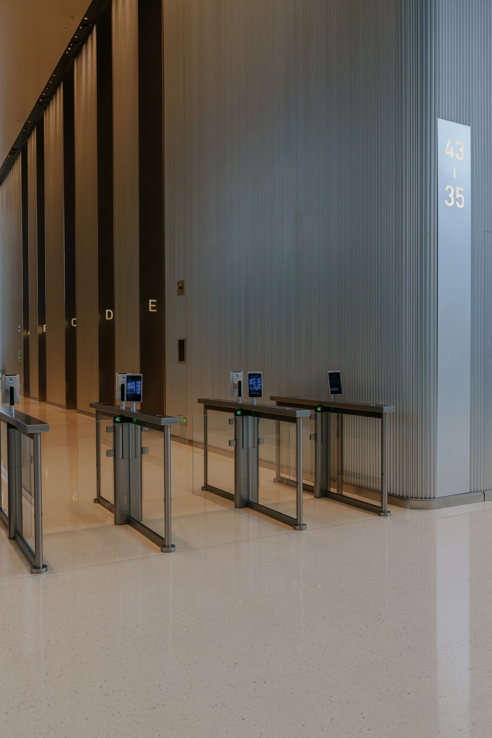 Decorative and privacy glass film — example 3 — TOOQ